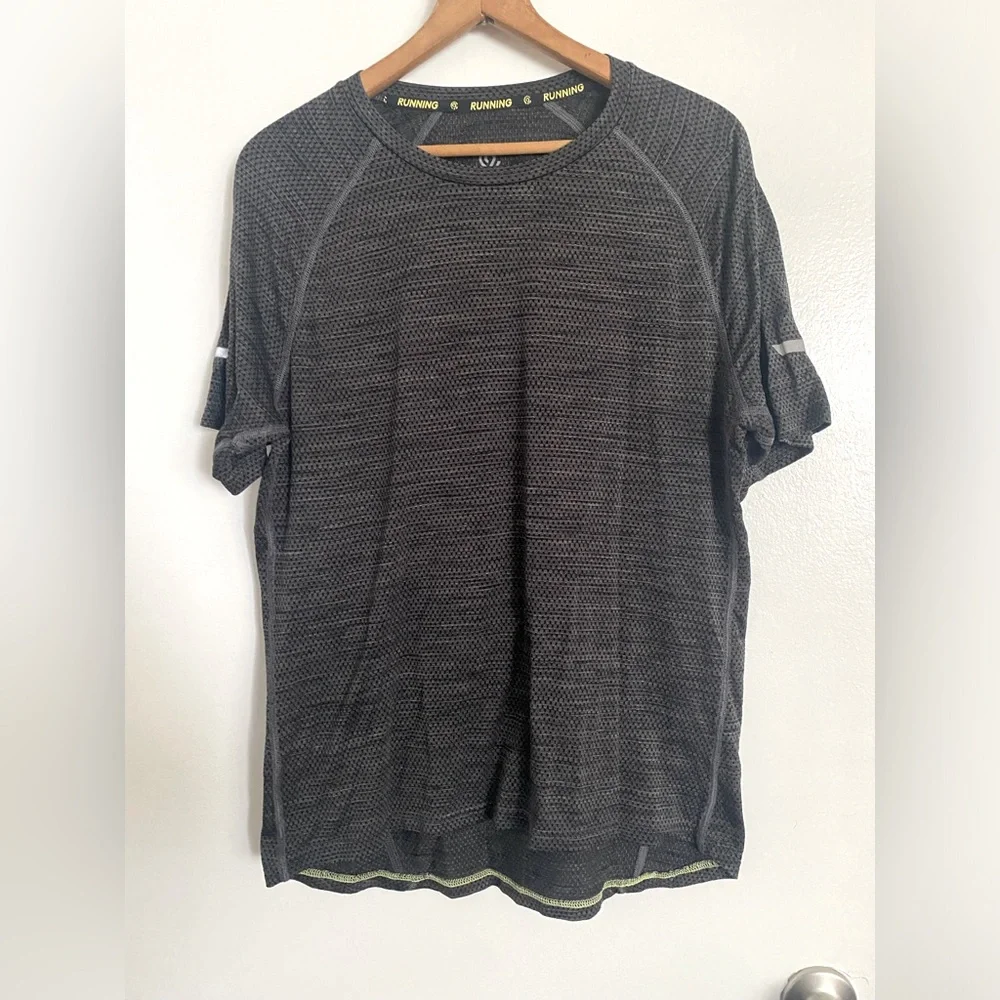 CHAMPION Men’s Grey Mesh Quick-Dry Running Shirt, Medium! - Picture 1 of 5